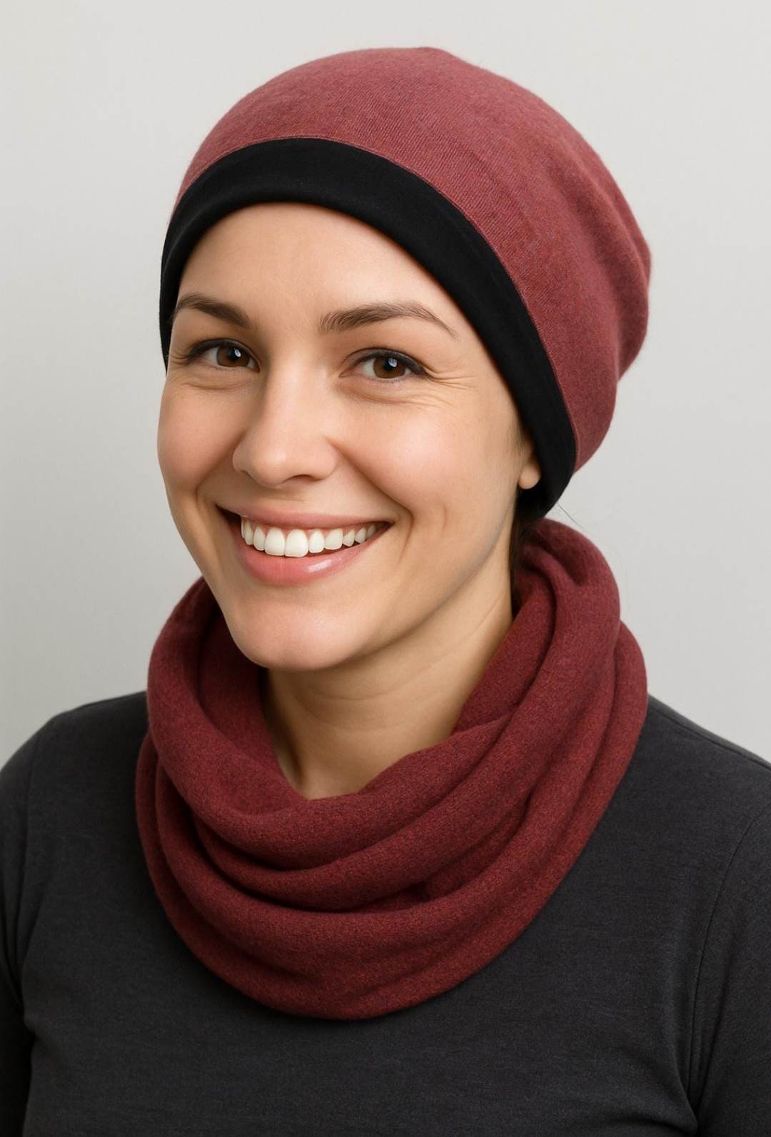 Magic Mütze Merino Strick Weinrot