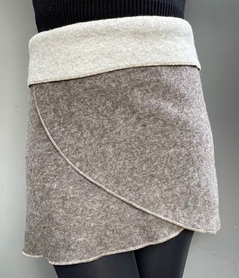 Kuschelrock Doubleface Wollweiß-Beige